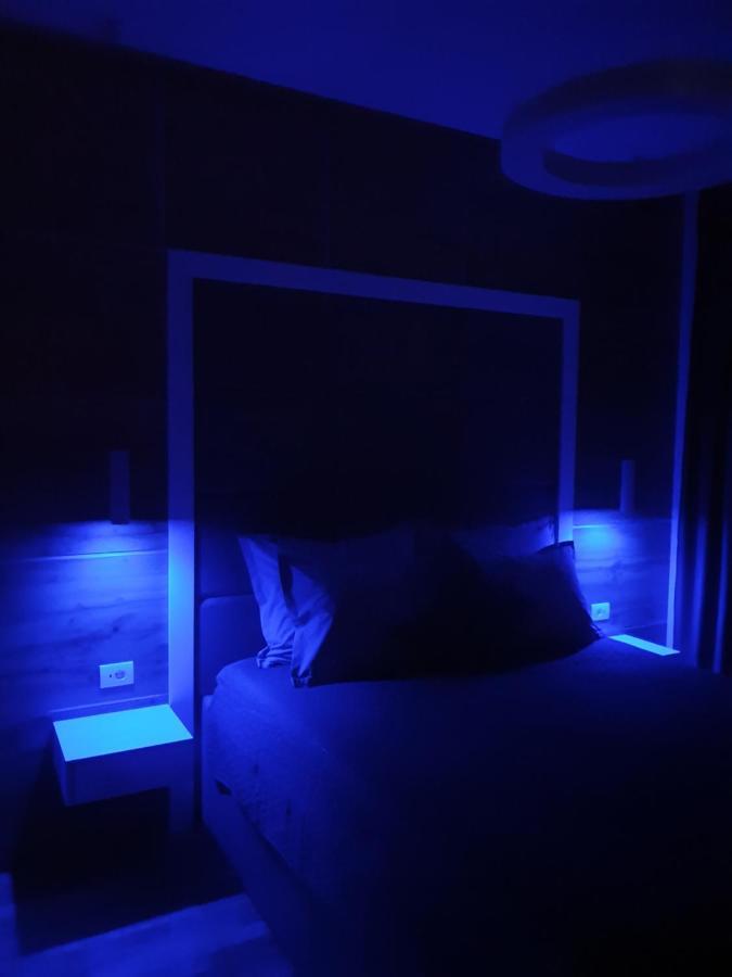 Lux Apartman 33 Kragujevac Zewnętrze zdjęcie